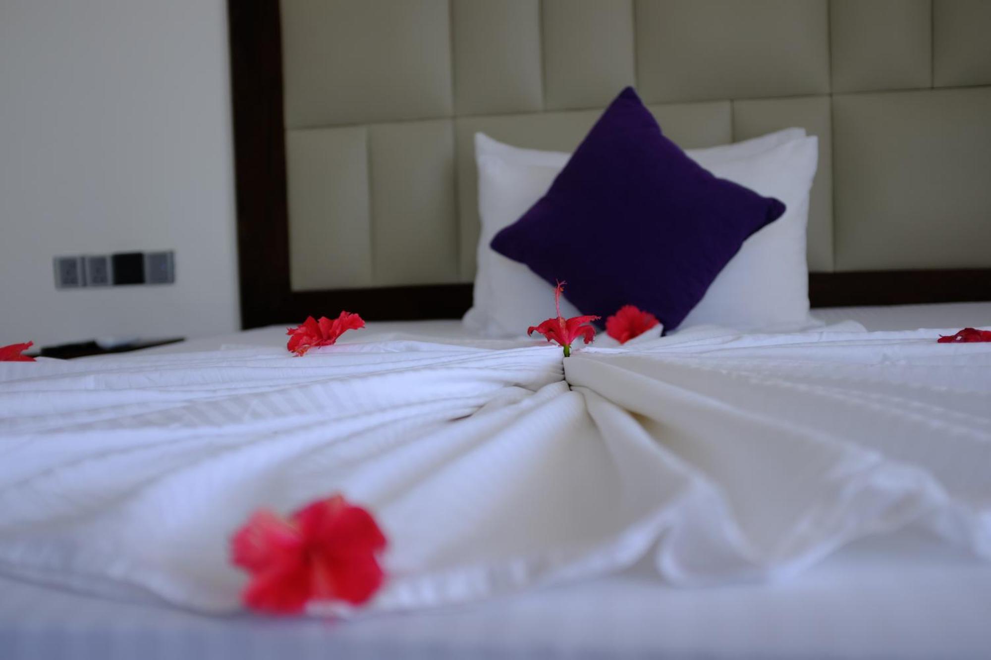 Mzion Hotel ウェリガマ エクステリア 写真